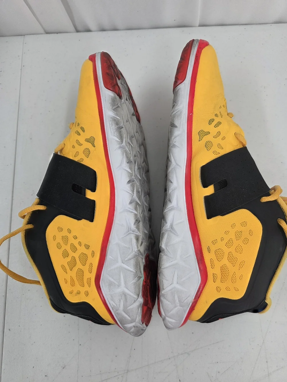 Nike Jordan Flight Flex Trainer 2 Goat Men's Size 10.5 768911-803 Yellow Orange.